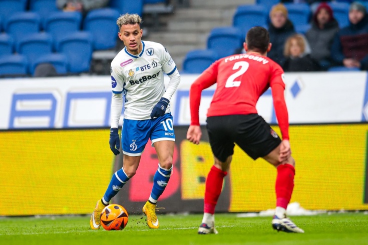 詹姆斯与浓 詹姆斯与浓